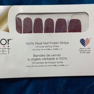 NWT Black Cherry BonBon